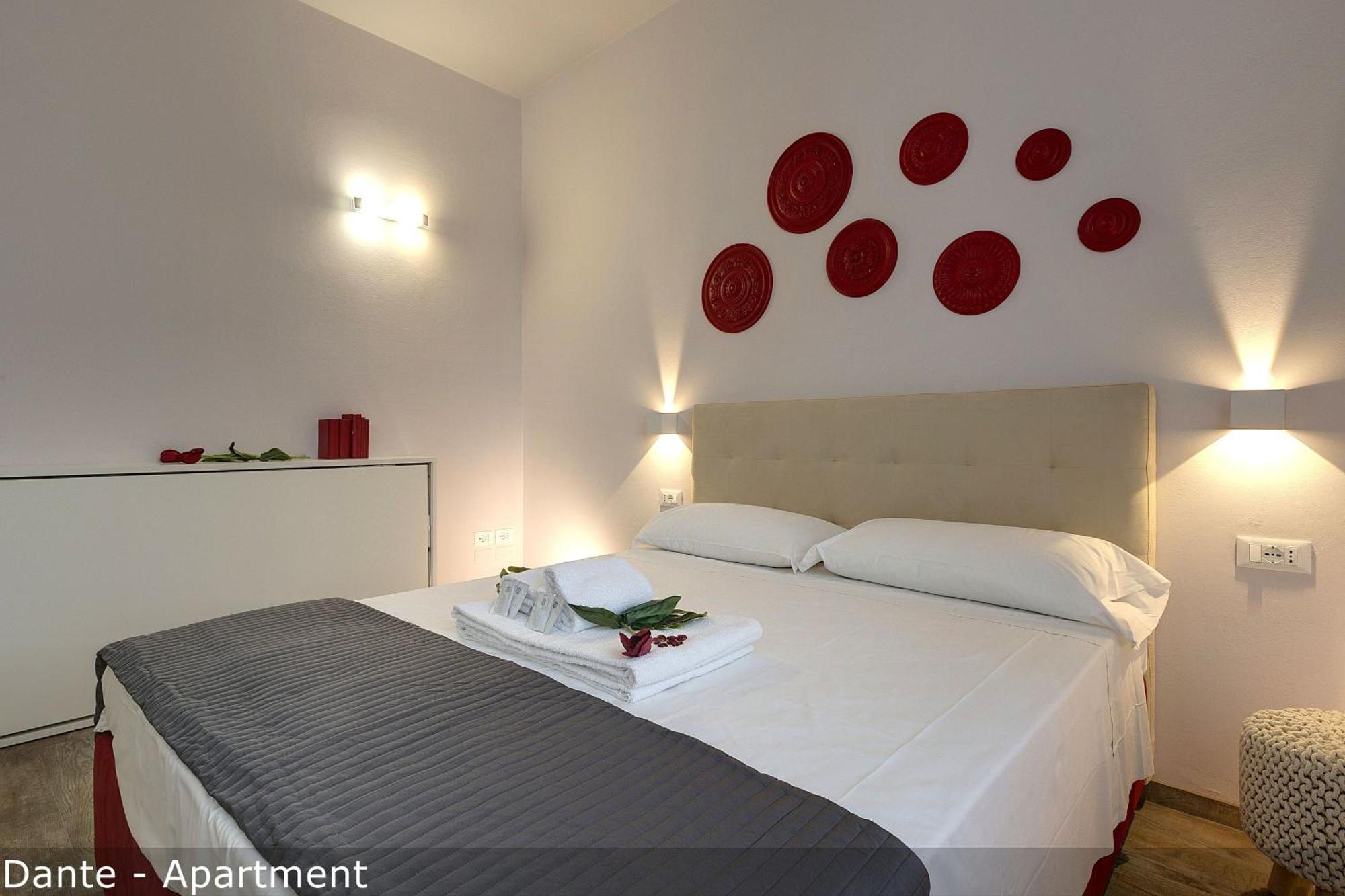 Dante & Virgilio Apartments By Mamo Firenze Bagian luar foto